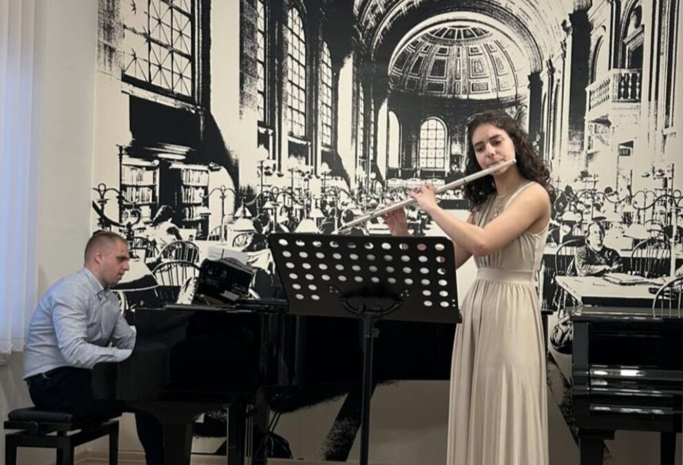 Петра Богавац освојила Прву награду на Међународном такмичењу Сусрети флаутиста „Тахир Куленовић” у Ваљеву