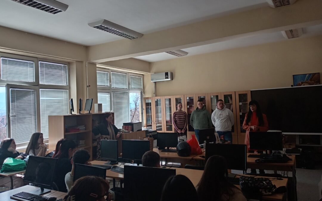 Посета ученика Музичке школе „Стеван Мокрањац” Краљево ученичком парламенту Медицинске школе Краљево